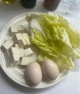 Cabbage and tofu soup