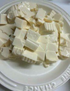 Crucian carp tofu soup