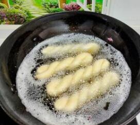 Honey egg twist