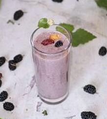 Mulberry apricot smoothie