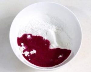 Dragon fruit steamed bun