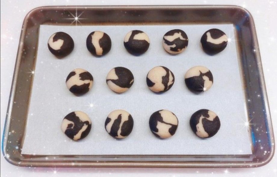 Cow pattern German shortbread