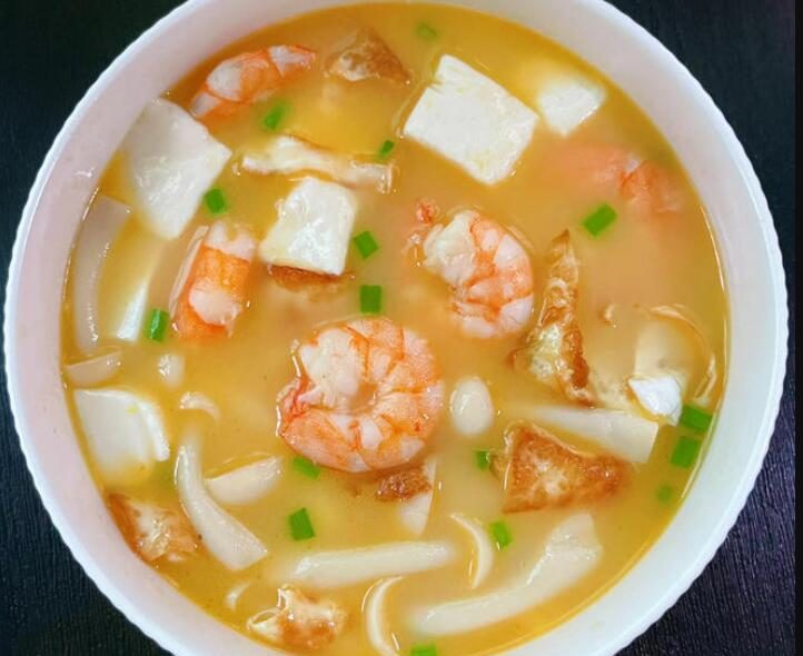 Shrimp Mushroom and Tofu Soup