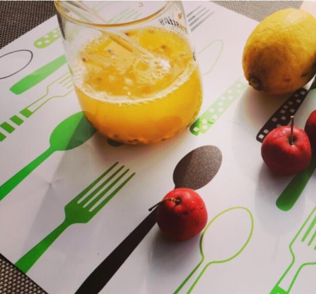 Passion fruit honey tea