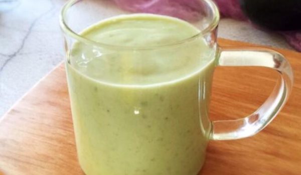 Avocado Banana Smoothie
