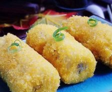 Banana egg roll