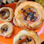 Banana roll hand pancake recipe